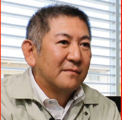 上山 淳 氏